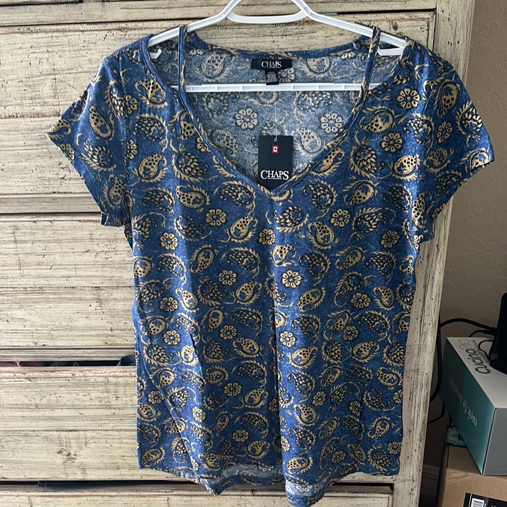 Chaps Blue and Gold Patterned Women's Top
